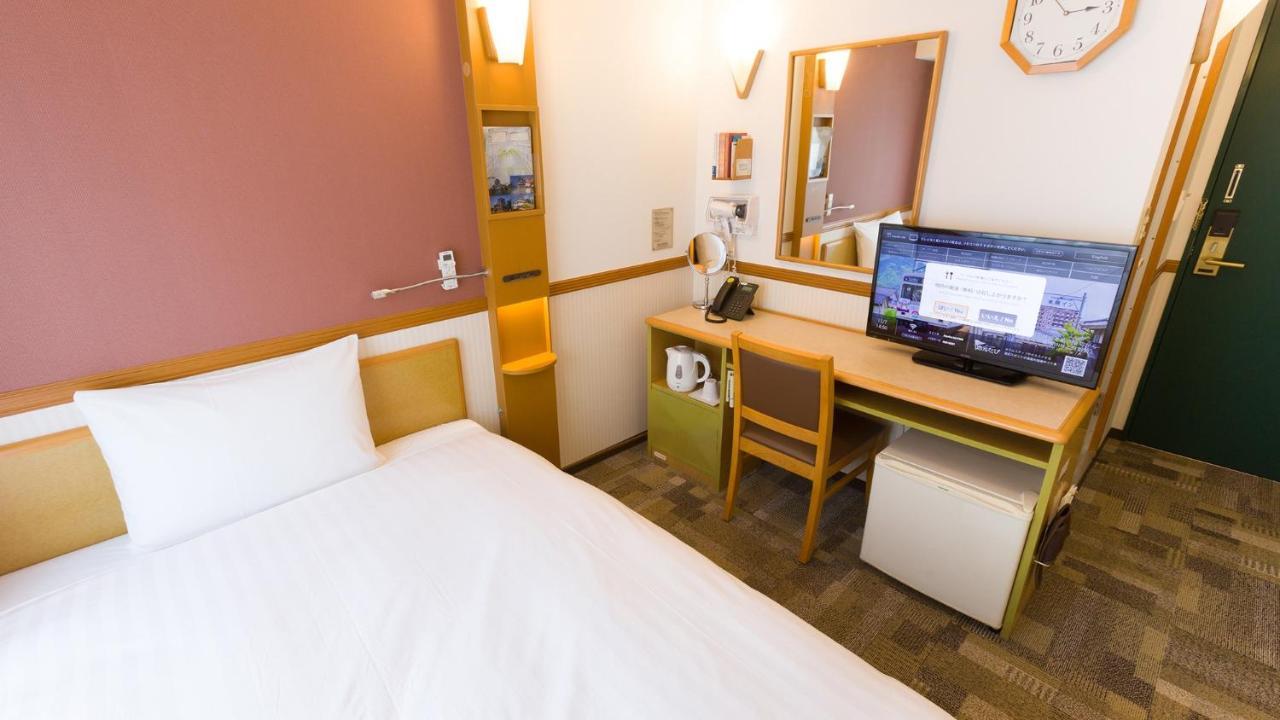 Toyoko Inn Hakata-Eki Bus Terminal Mae Fukuoka  Ngoại thất bức ảnh